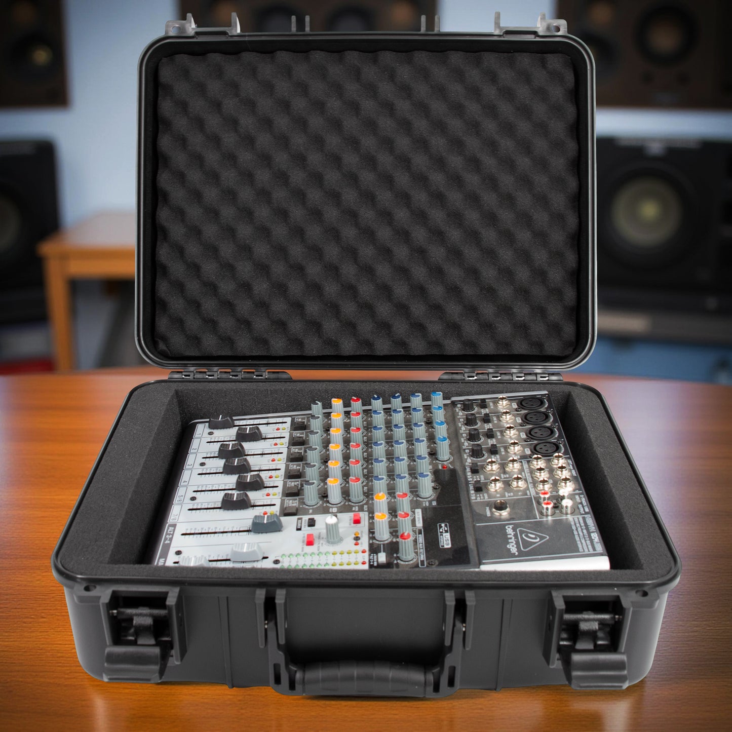 16" Hard Shell Audio Mixer Travel Case – Protective Carrying Case Compatible with Behringer Xenyx X1204USB, 1204USB, 1202FX, 802, QX1202USB, 1002