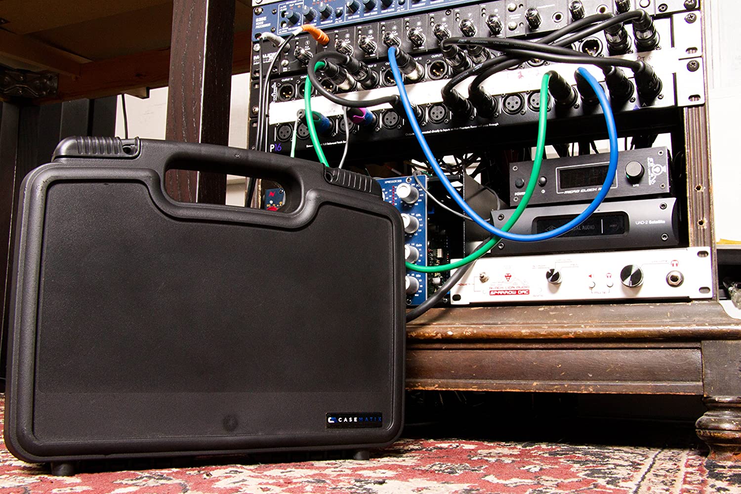 CASEMATIX DJ Mixer Case Compatible with Behringer Xenyx 502